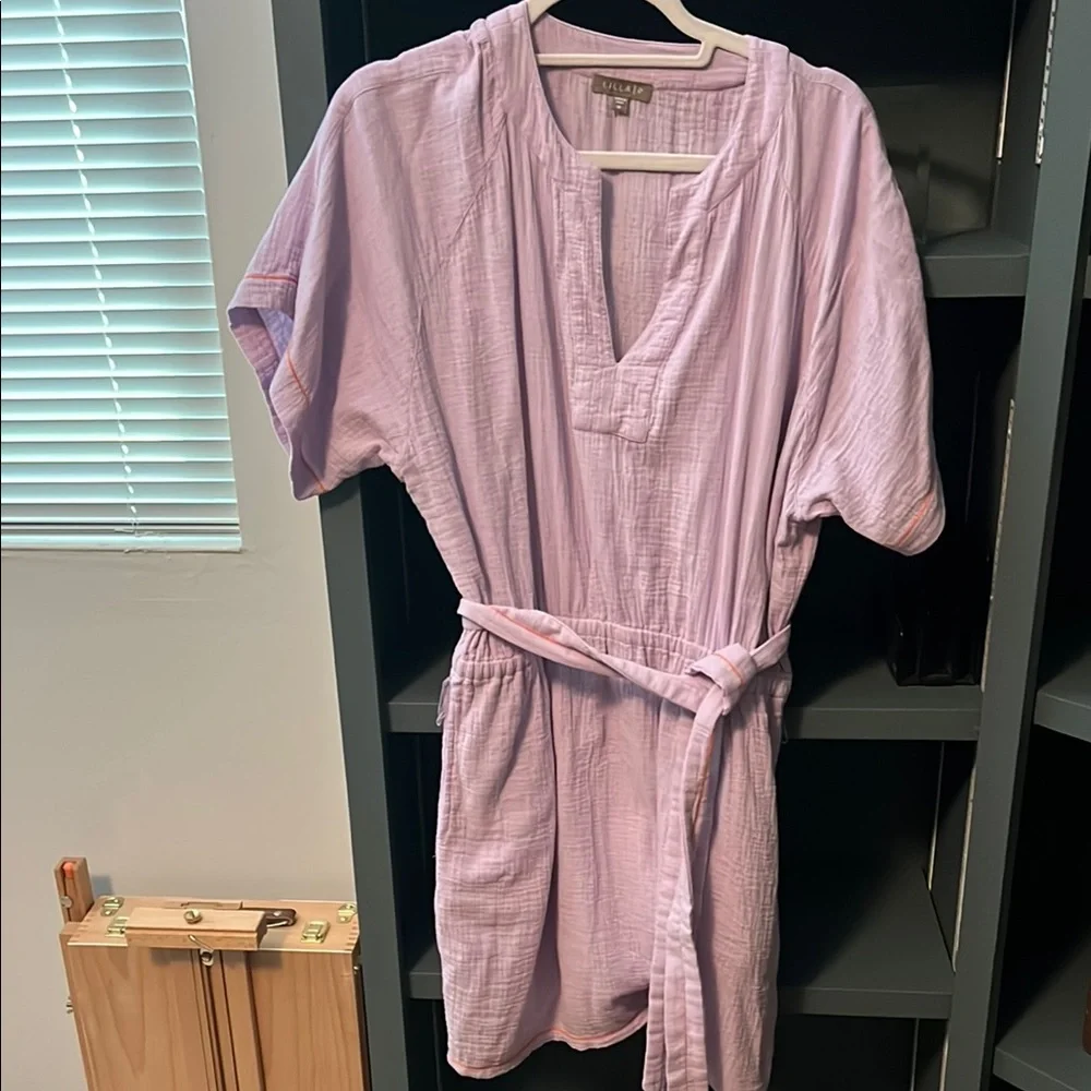NWOT Lilla P Belted Split Neck Dress Lilac size M - Picture 3 of 7